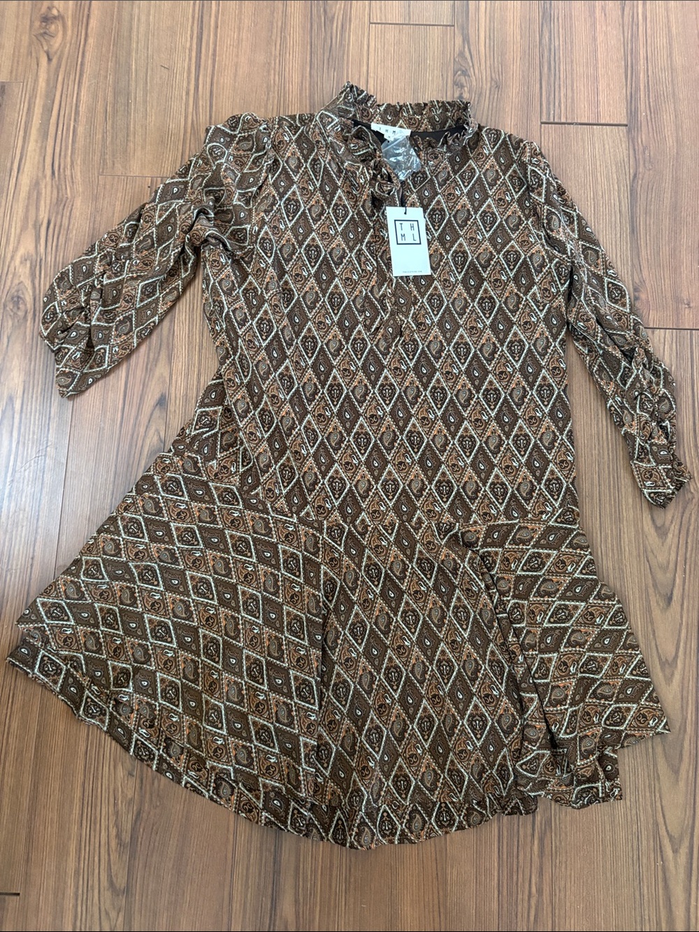 THML Brown Diamond-Print Long Sleeve Ruffle-Neck Dress